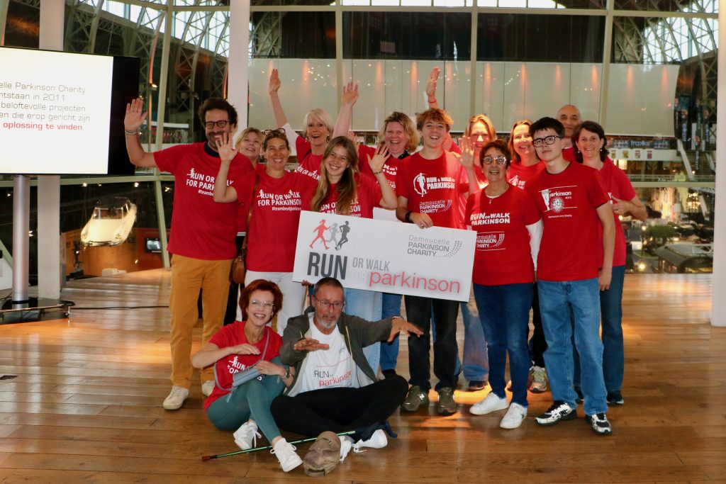RWfP 2025 Volunteers and setting up 15 - Demoucelle Parkinson Charity