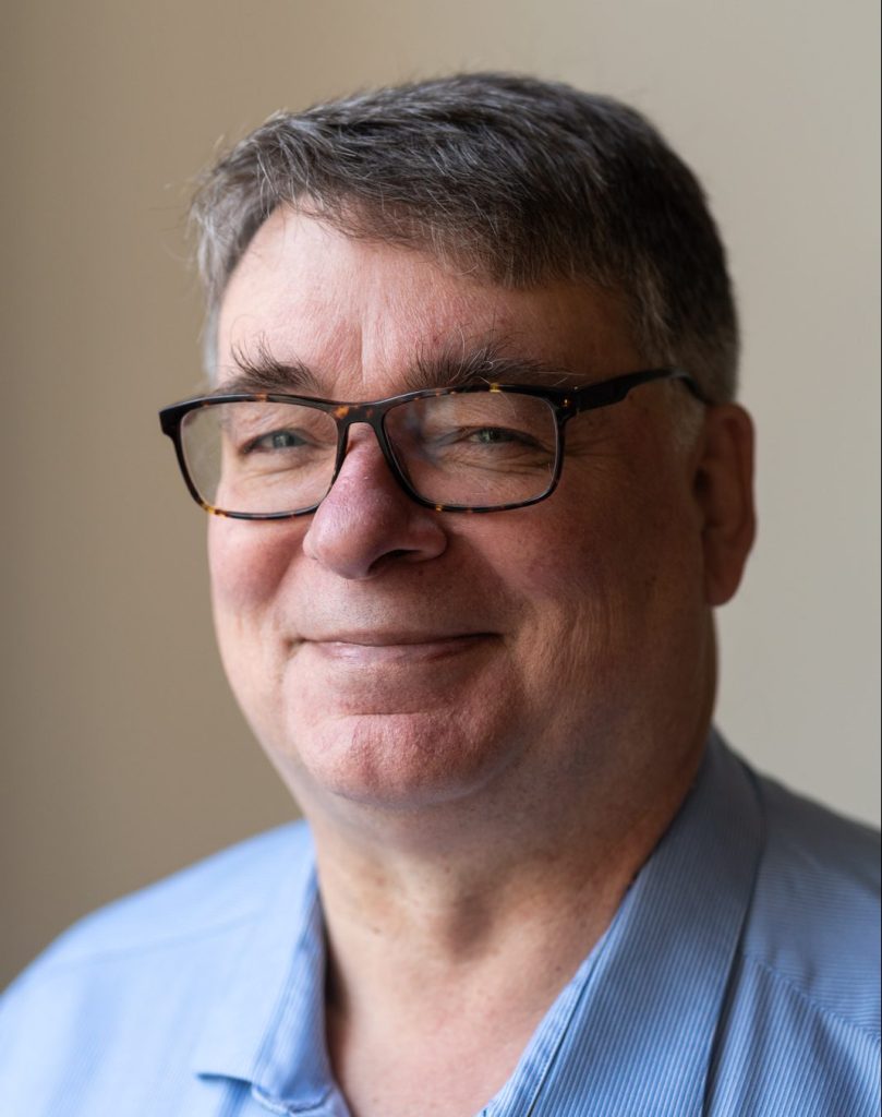 Reynolds headshot e1731577569676 - Demoucelle Parkinson Charity