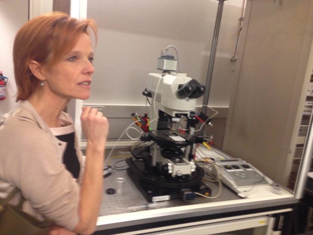 lab visit - Demoucelle Parkinson Charity